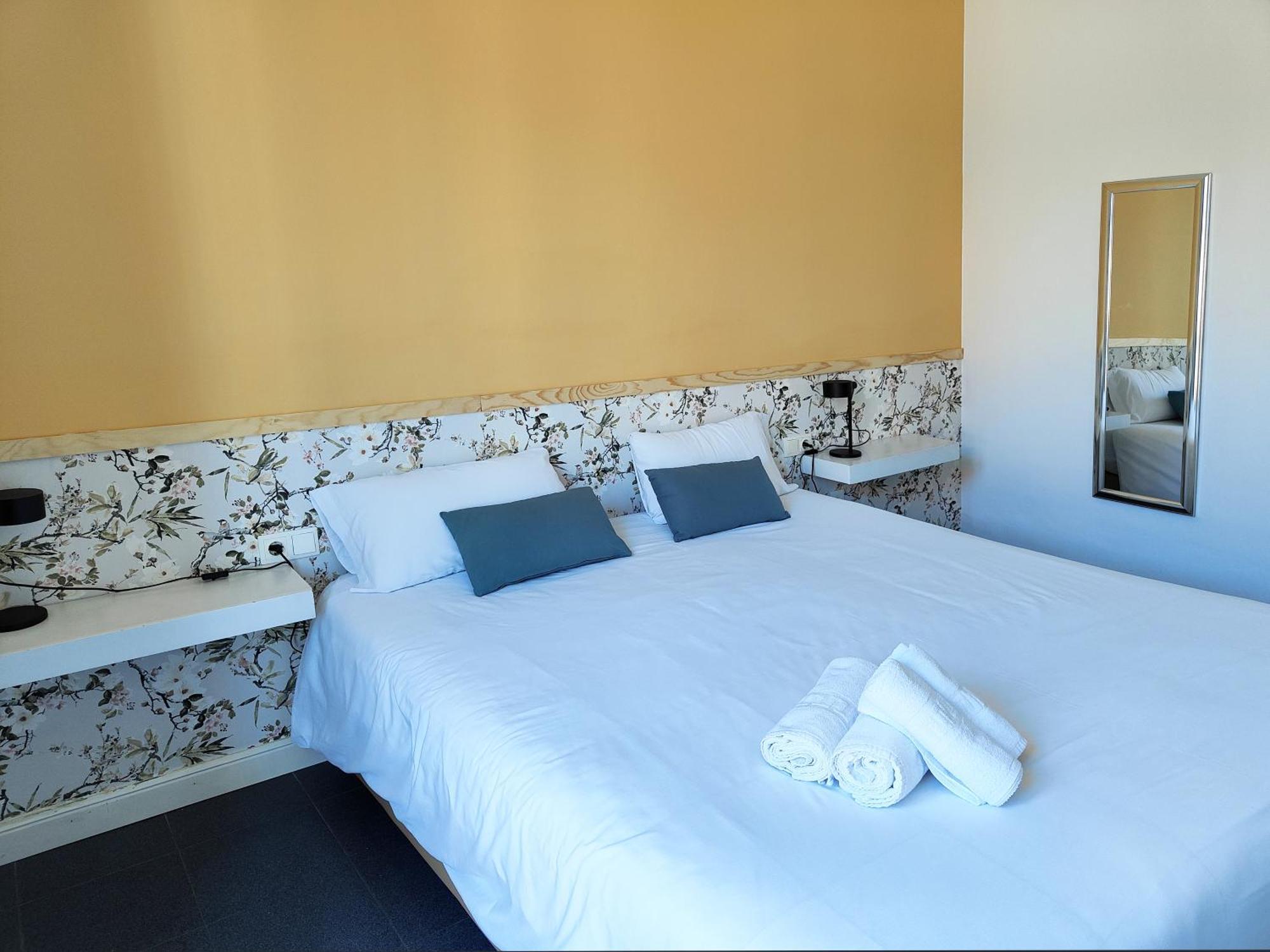 Flats Friends Torres Quart Appartement *